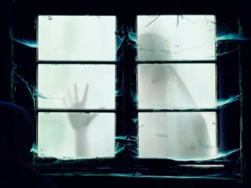 Santa Fe Ghost Tours & Spooky Spots to Visit